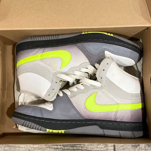 Other - Hi top Air max men’s size 9.5